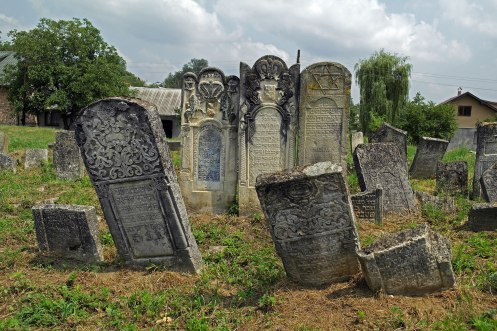 Kuty Jewish cemetery