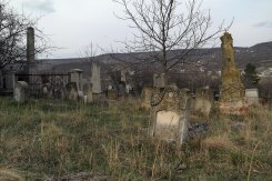 Vărzăreşti - Jewish cemetery
