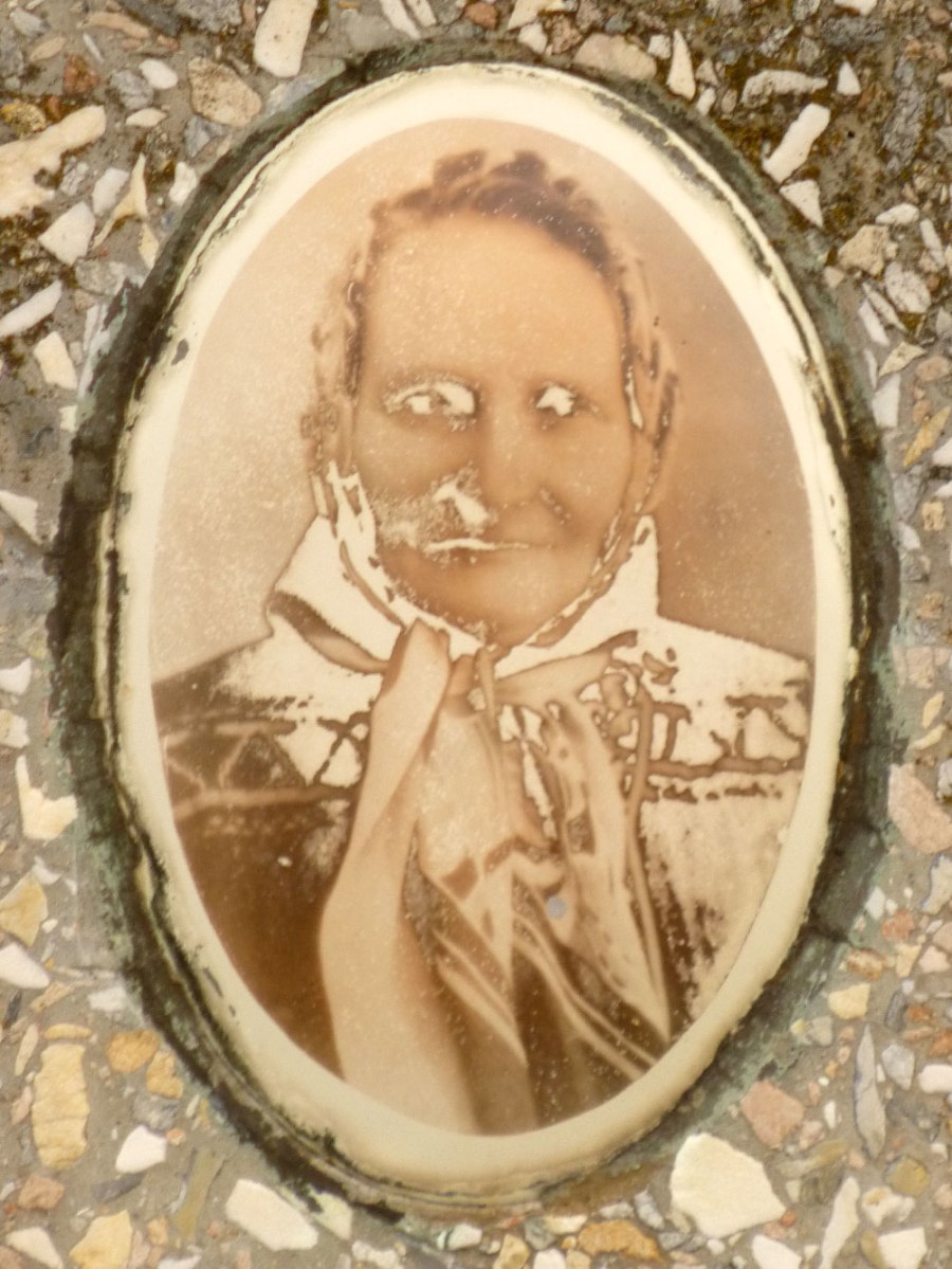 Portrait on a Jewish gravestone
