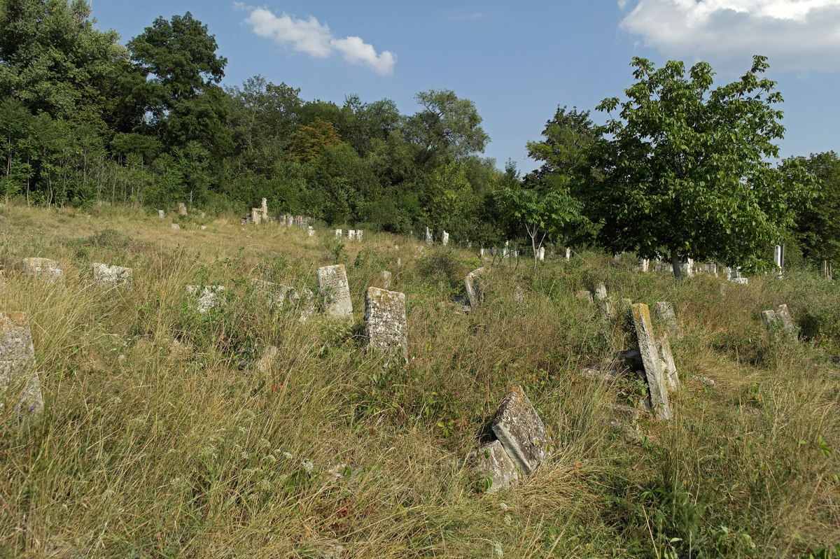 Orhei - Jewish cemetery